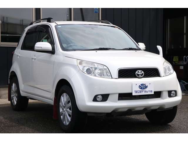 2008 Toyota Rush – thumbnail 4