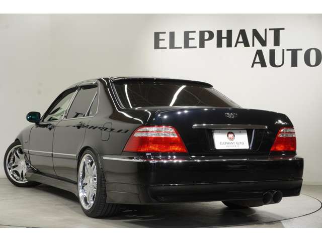 2004 Honda Legend – thumbnail 4