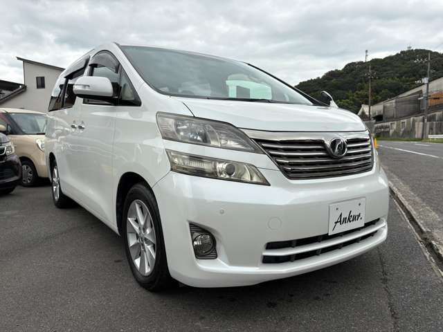 2009 Toyota Vellfire – thumbnail 3