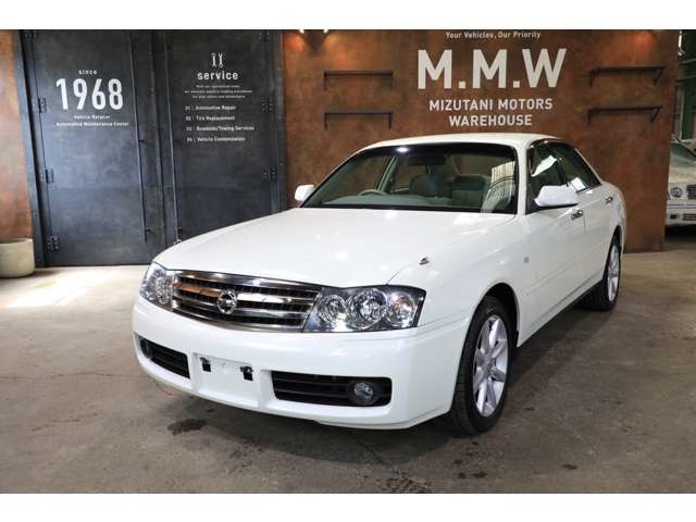 2003 Nissan Gloria