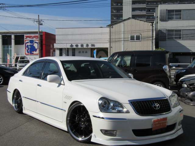 2007 Toyota Crown Majesta – thumbnail 4
