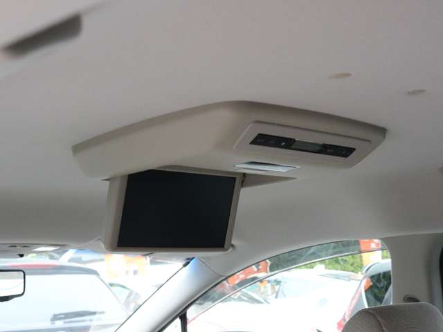 2008 Mazda MPV – thumbnail 4