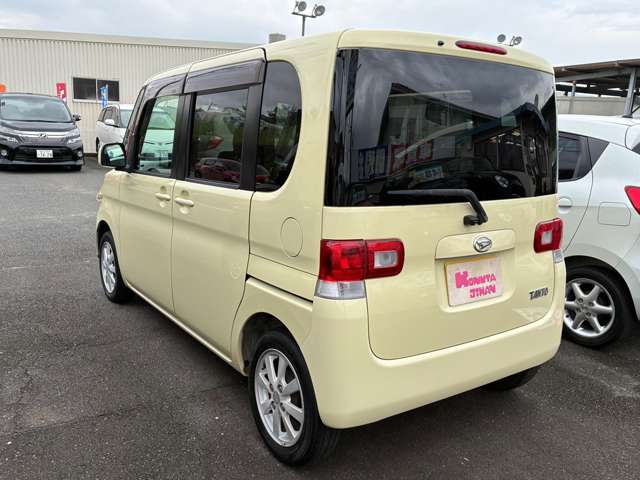 2008 Daihatsu Tanto – thumbnail 2