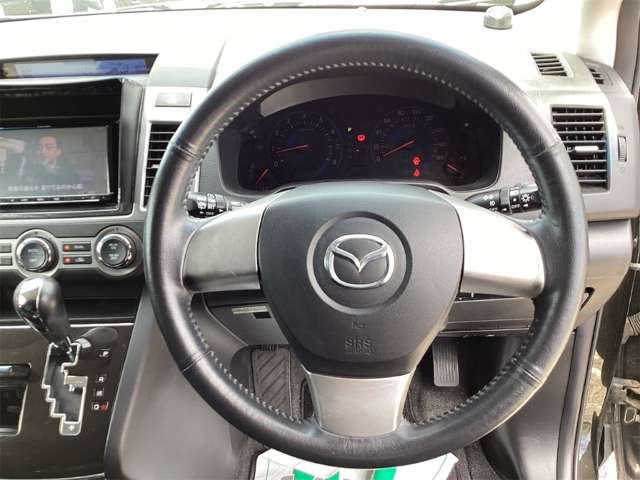 2010 Mazda MPV – thumbnail 2
