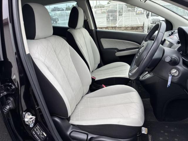 2011 Mazda Demio – thumbnail 2