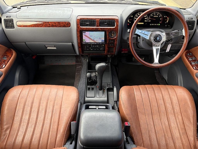 2000 Toyota Land Cruiser Prado – thumbnail 3