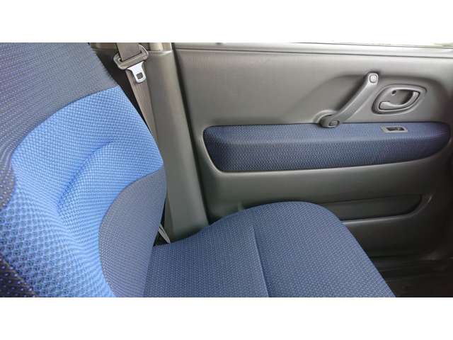 2000 Suzuki Wagon R – thumbnail 4