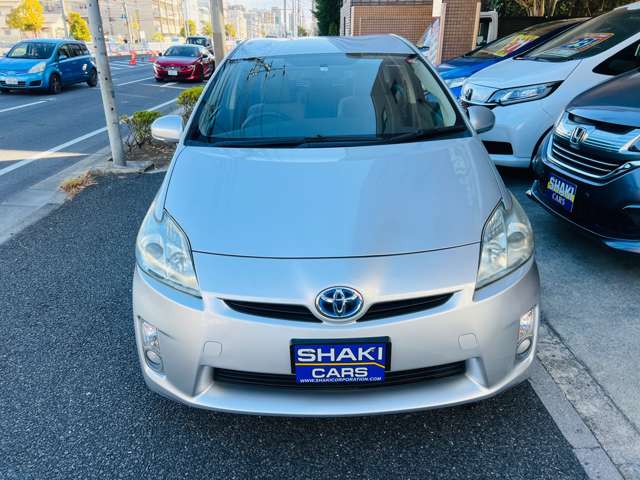 2010 Toyota Prius – thumbnail 2
