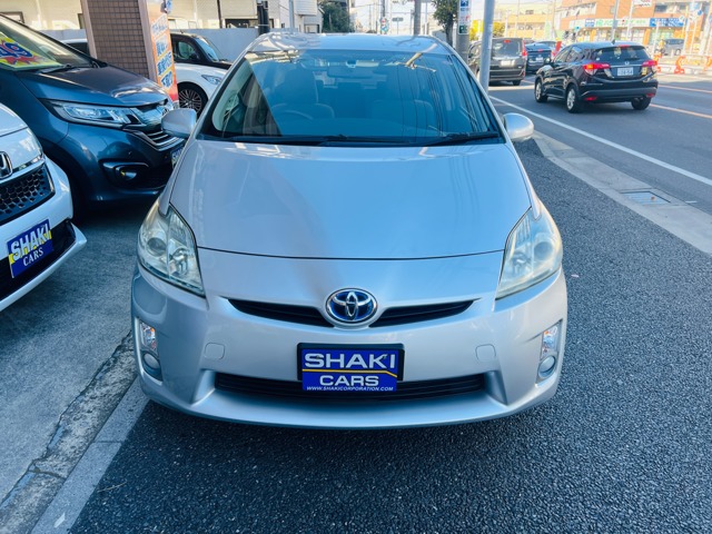 2010 Toyota Prius – thumbnail 3