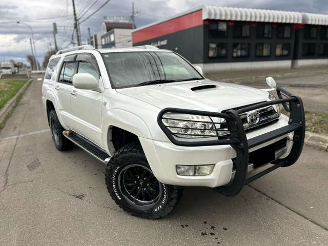 2003 Toyota Hilux Surf – thumbnail 3