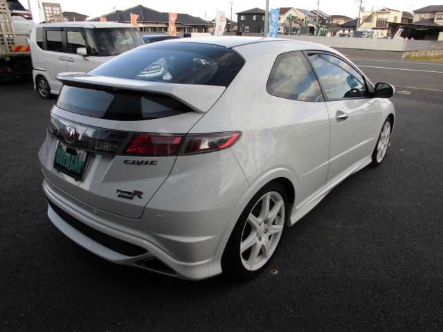 2009 Honda Civic Type R Euro – thumbnail 2