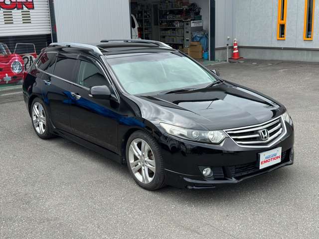 2009 Honda Accord Tourer – thumbnail 2