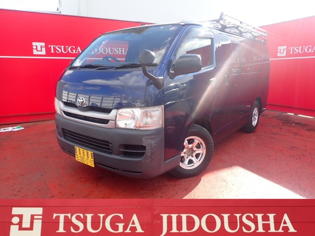 2010 Toyota Hiace