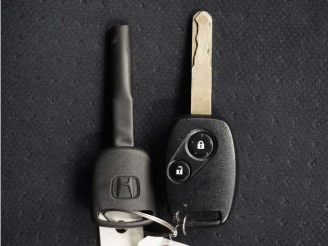 2009 Honda Fit – thumbnail 3
