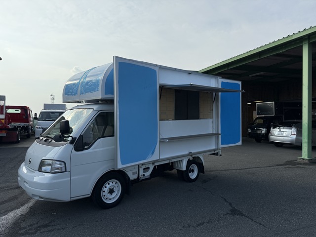 2002 Nissan Vanette Truck