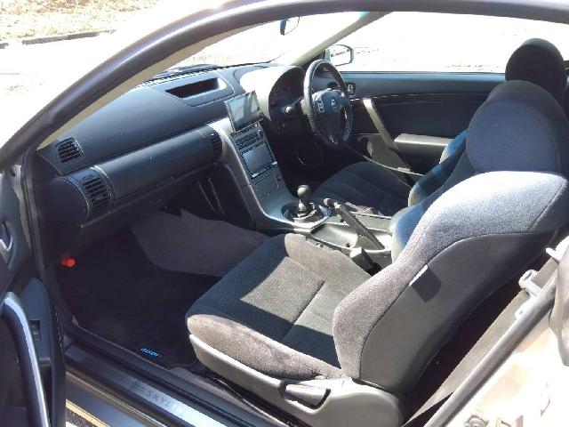 2003 Nissan Skyline Coupe – thumbnail 3