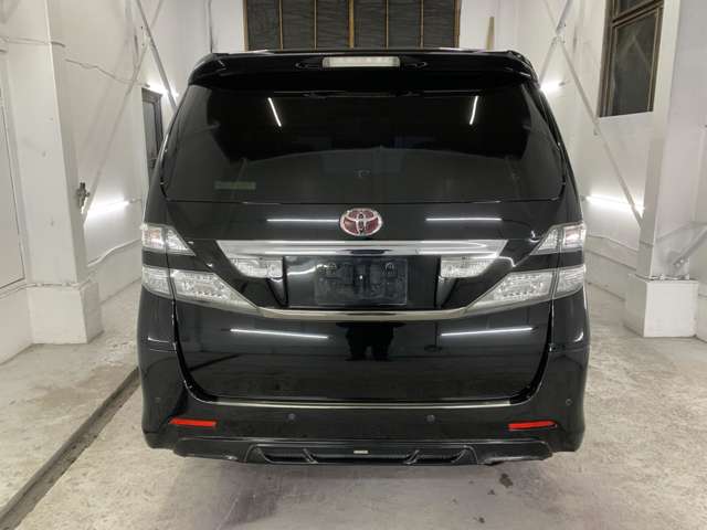 2010 Toyota Vellfire – thumbnail 2