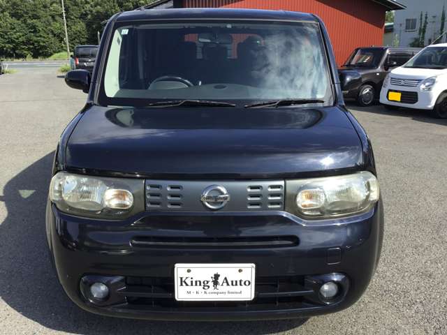 2010 Nissan Cube – thumbnail 2