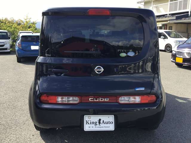 2010 Nissan Cube – thumbnail 3