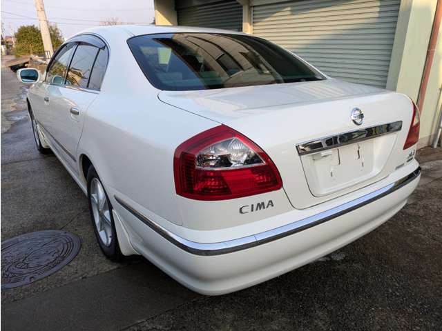 2007 Nissan Cima – thumbnail 4