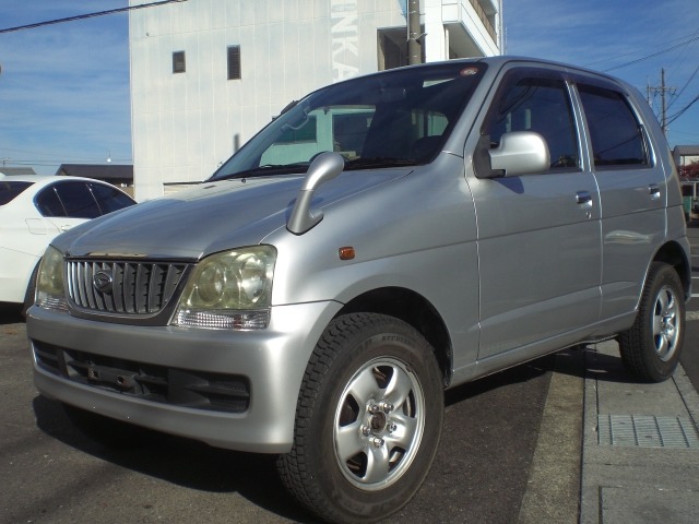 2002 Daihatsu Terios Lukia