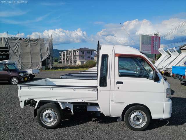 2003 Daihatsu Hijet Truck – thumbnail 2