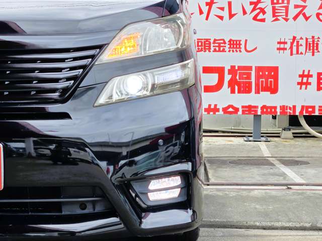 2010 Toyota Vellfire – thumbnail 4
