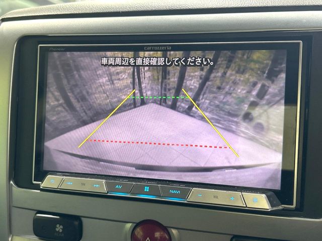 2011 Mitsubishi Delica D:5 – thumbnail 4