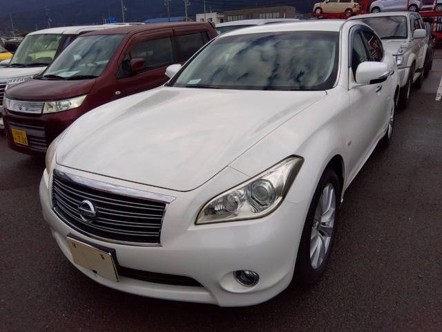 2010 Nissan Fuga