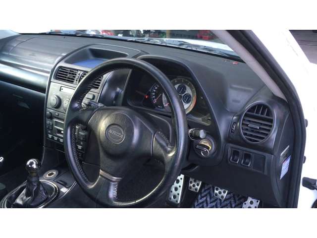 2001 Toyota Altezza – thumbnail 2