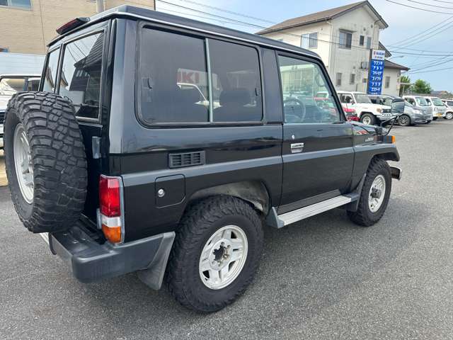1998 Toyota Land Cruiser 70 – thumbnail 3