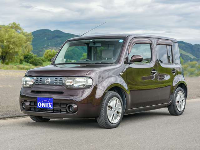 2010 Nissan Cube – thumbnail 2
