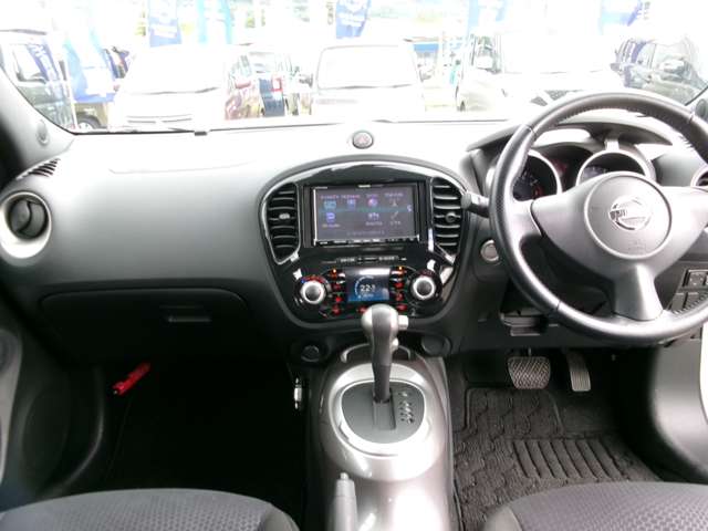 2010 Nissan Juke – thumbnail 3