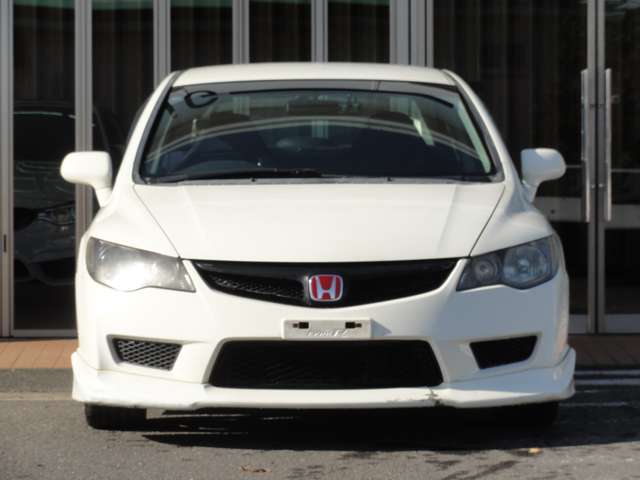 2007 Honda Civic Type R – thumbnail 2