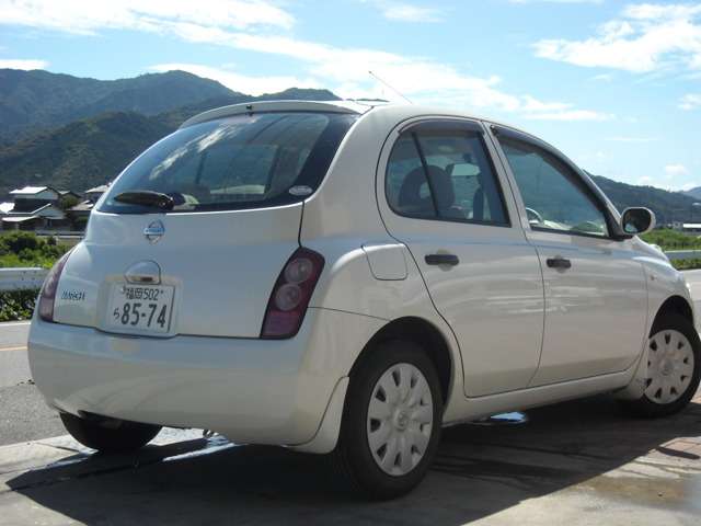 2003 Nissan March – thumbnail 3