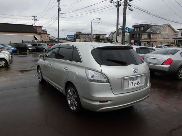 2007 Toyota Mark X Zio – thumbnail 3
