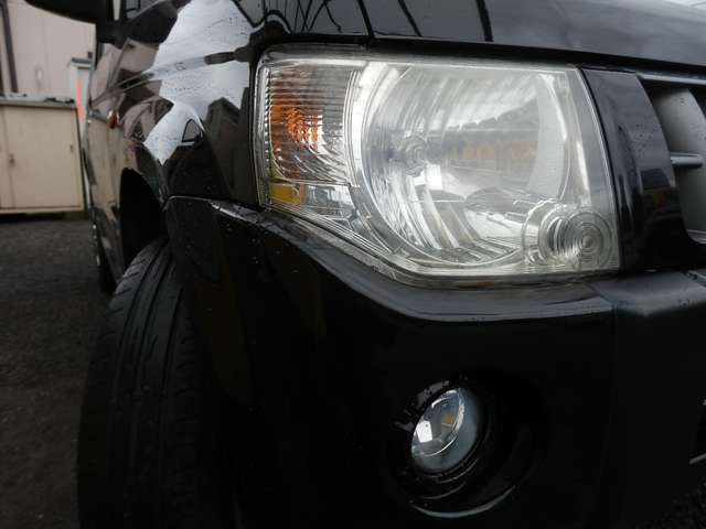 2009 Nissan Kix – thumbnail 4