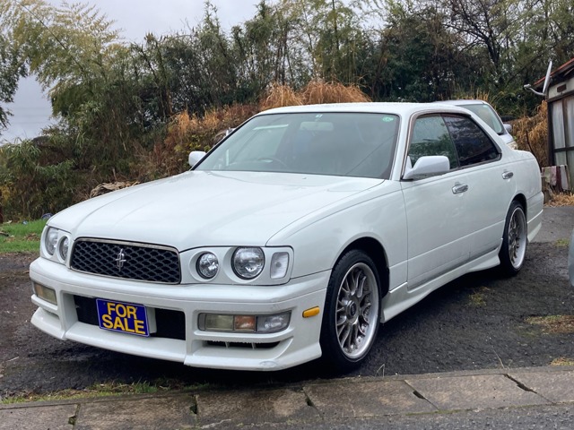 1998 Nissan Cedric