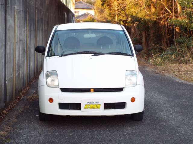 2001 Toyota WiLL – thumbnail 2