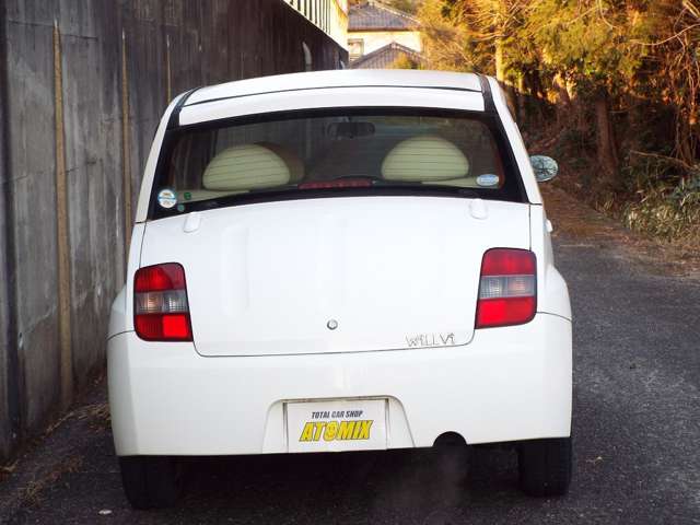 2001 Toyota WiLL – thumbnail 3