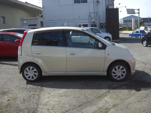 2003 Daihatsu Mira Avy – thumbnail 4