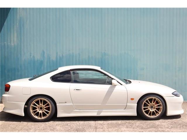 2001 Nissan Silvia – thumbnail 4