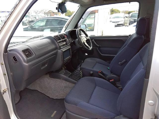 2003 Suzuki Jimny – thumbnail 3