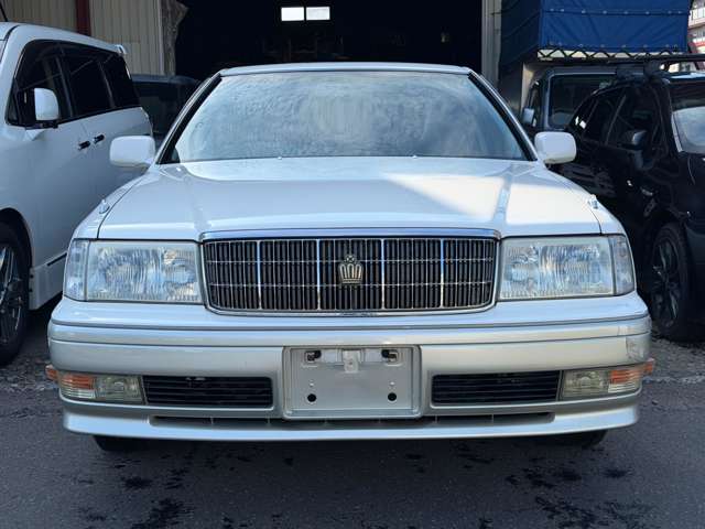 1999 Toyota Crown – thumbnail 2