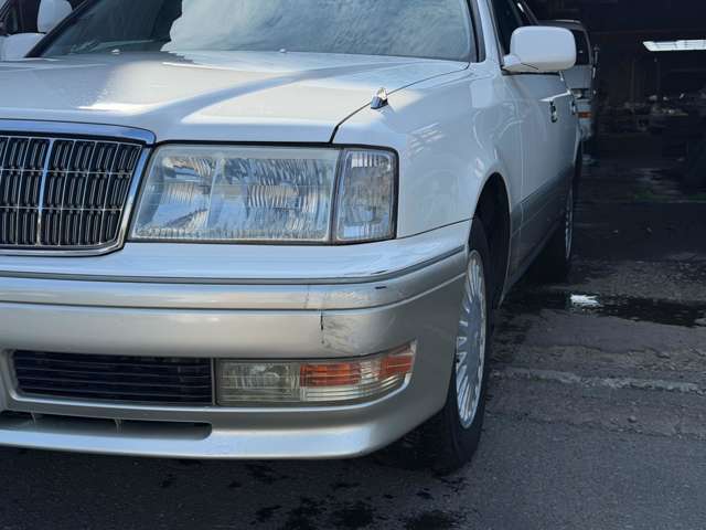 1999 Toyota Crown – thumbnail 4