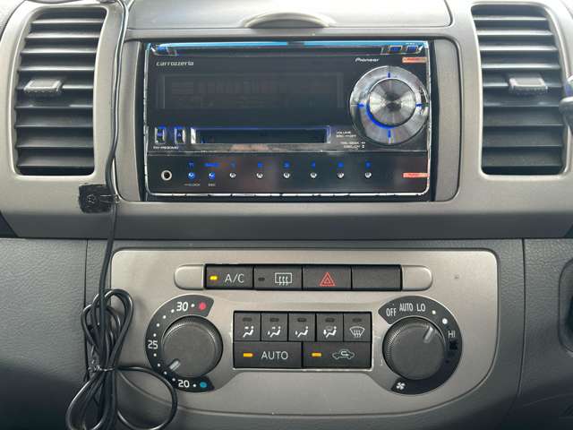 2007 Daihatsu Tanto – thumbnail 4