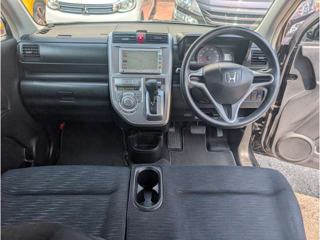 2009 Honda Zest – thumbnail 2