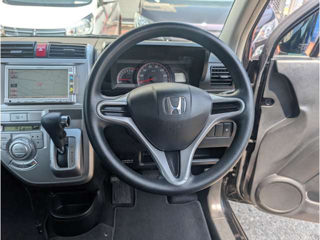 2009 Honda Zest – thumbnail 3