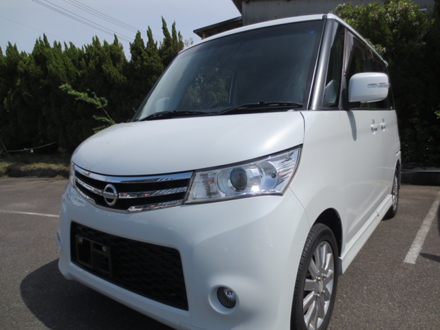 2010 Nissan Roox