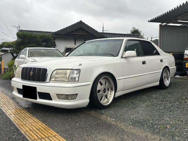 1997 Toyota Crown Majesta – thumbnail 2